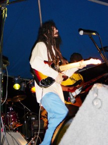 MAX4.jpg (20352 bytes)